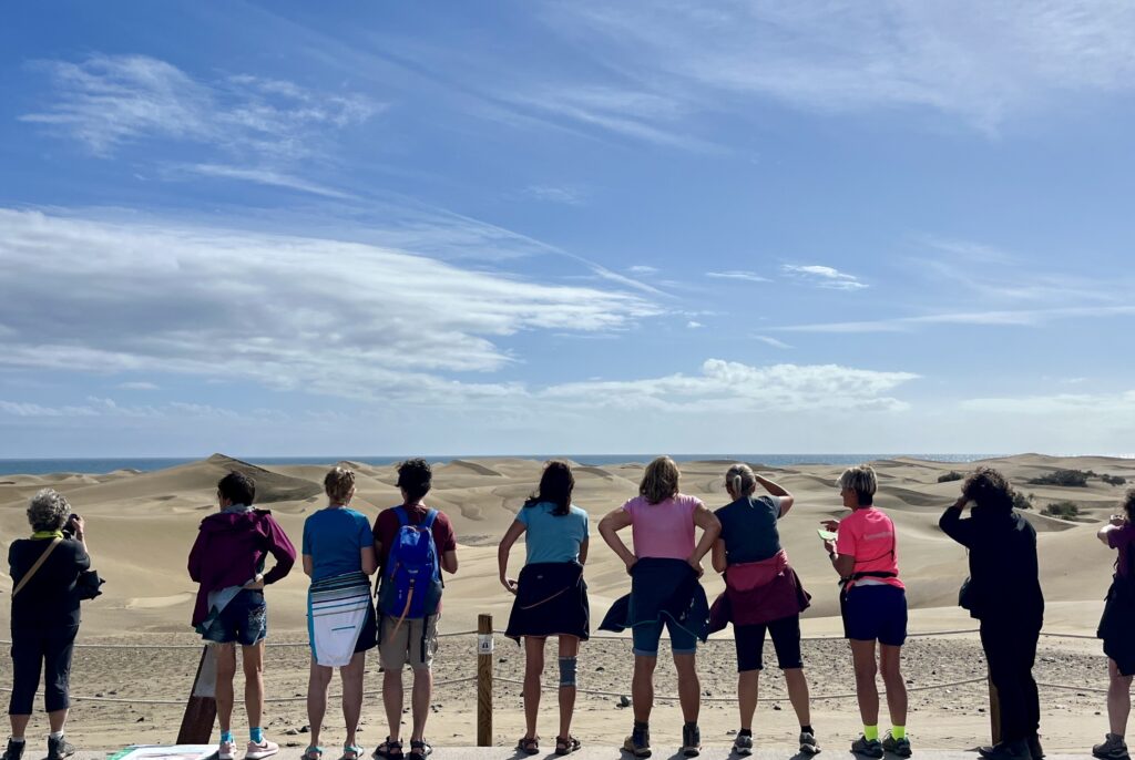 Equipo de senderismo en Gran Canaria